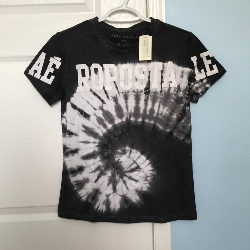 Aeropostale tie-dye short sleeve tee